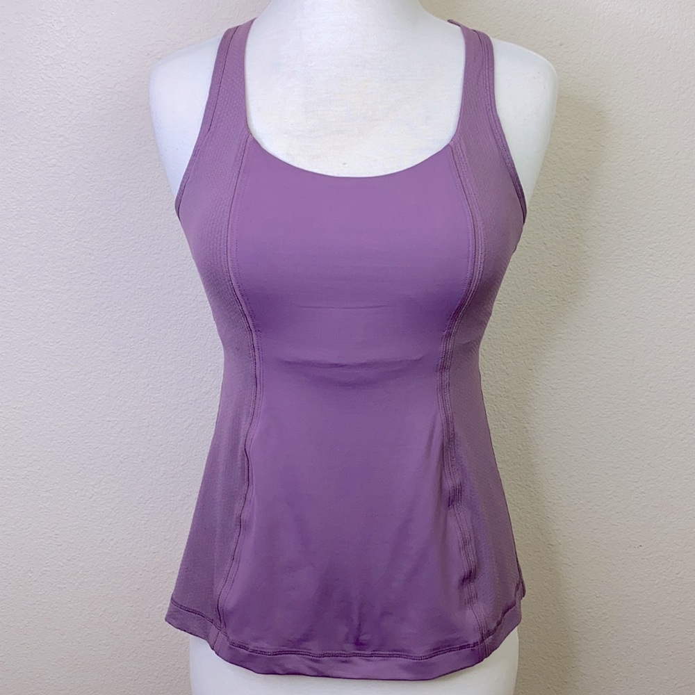 Lululemon workout tank women’s size 8